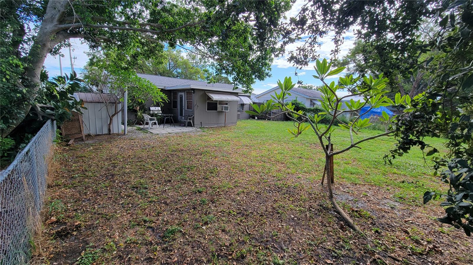 Image 10 of 14 For 5718 15th Street W