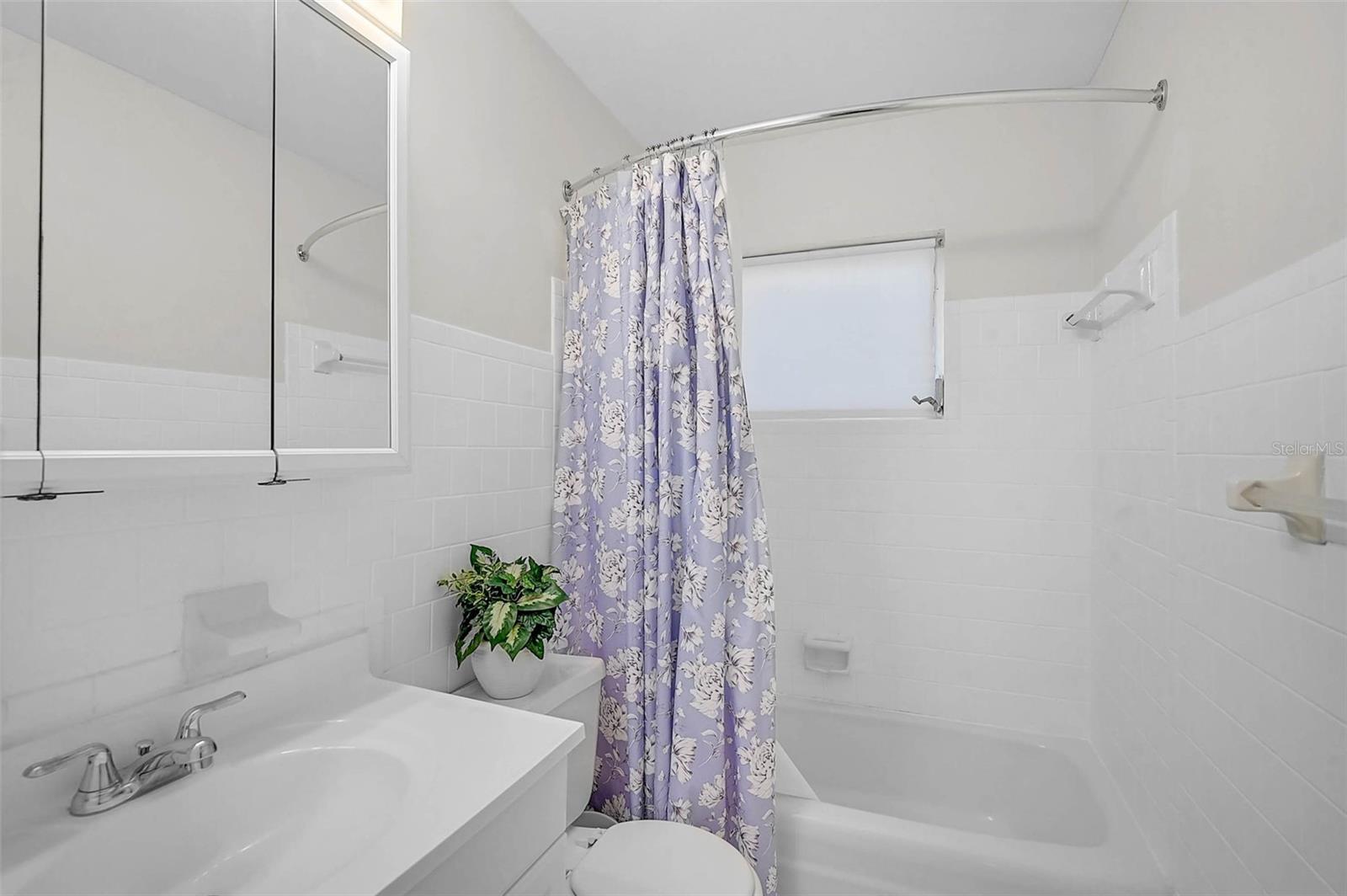 Image 19 of 29 For 5940 Easy Street K31