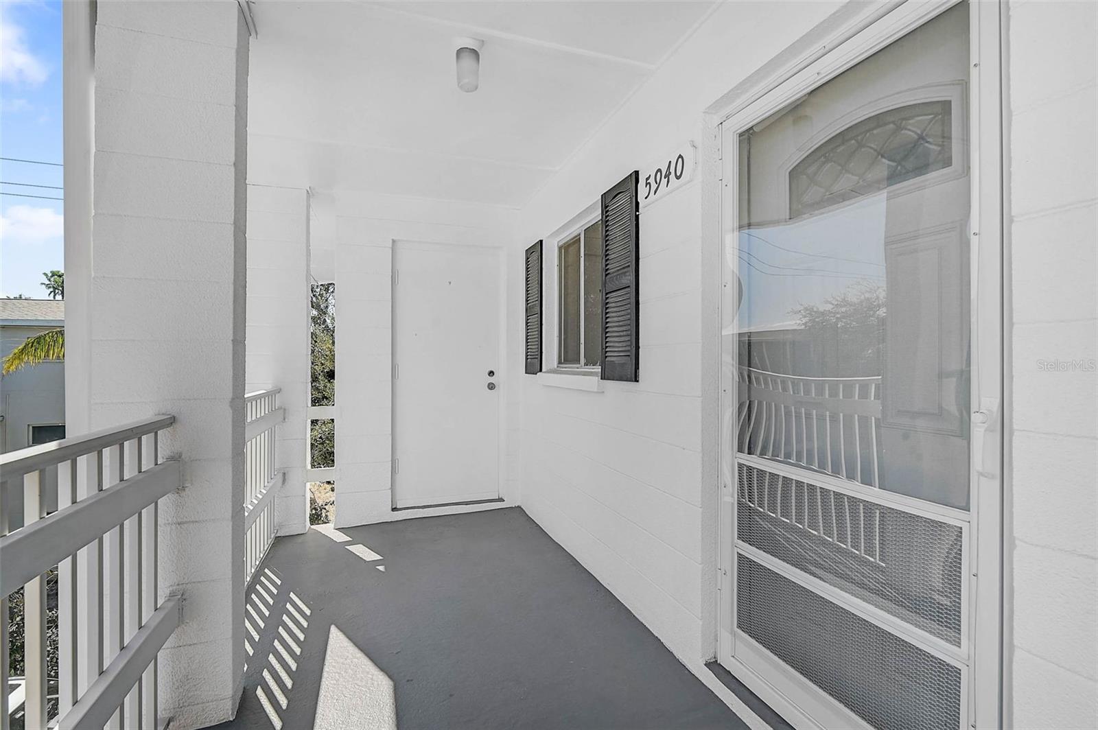 Image 3 of 29 For 5940 Easy Street K31