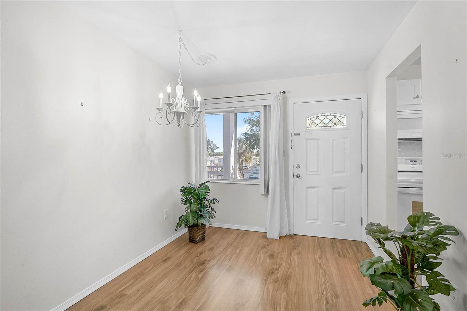 Image 6 of 29 For 5940 Easy Street K31