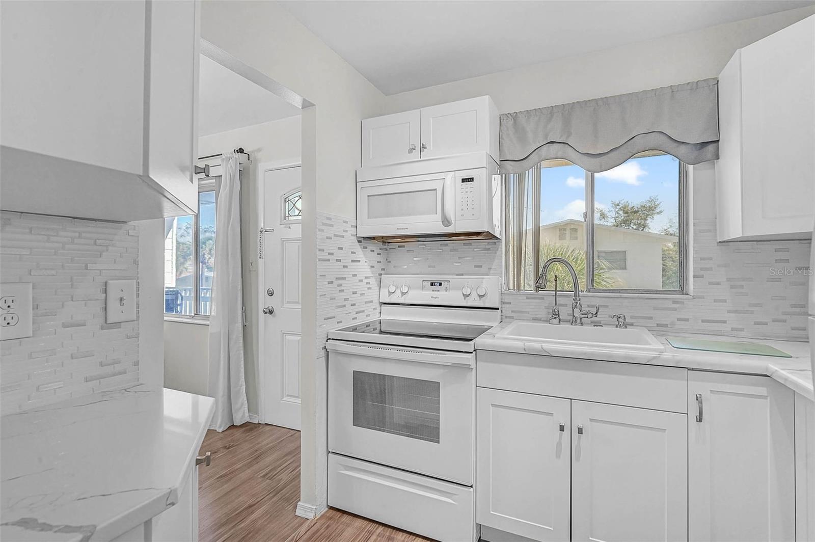 Image 7 of 29 For 5940 Easy Street K31