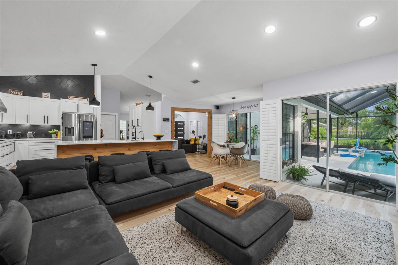 Image 15 of 49 For 4252 Boswell Place