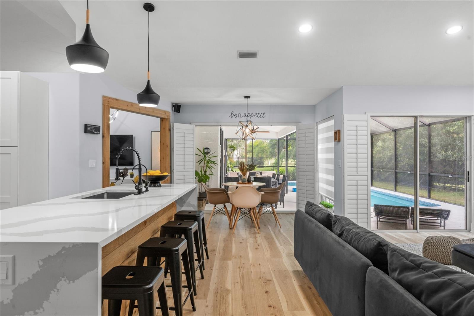 Image 17 of 49 For 4252 Boswell Place