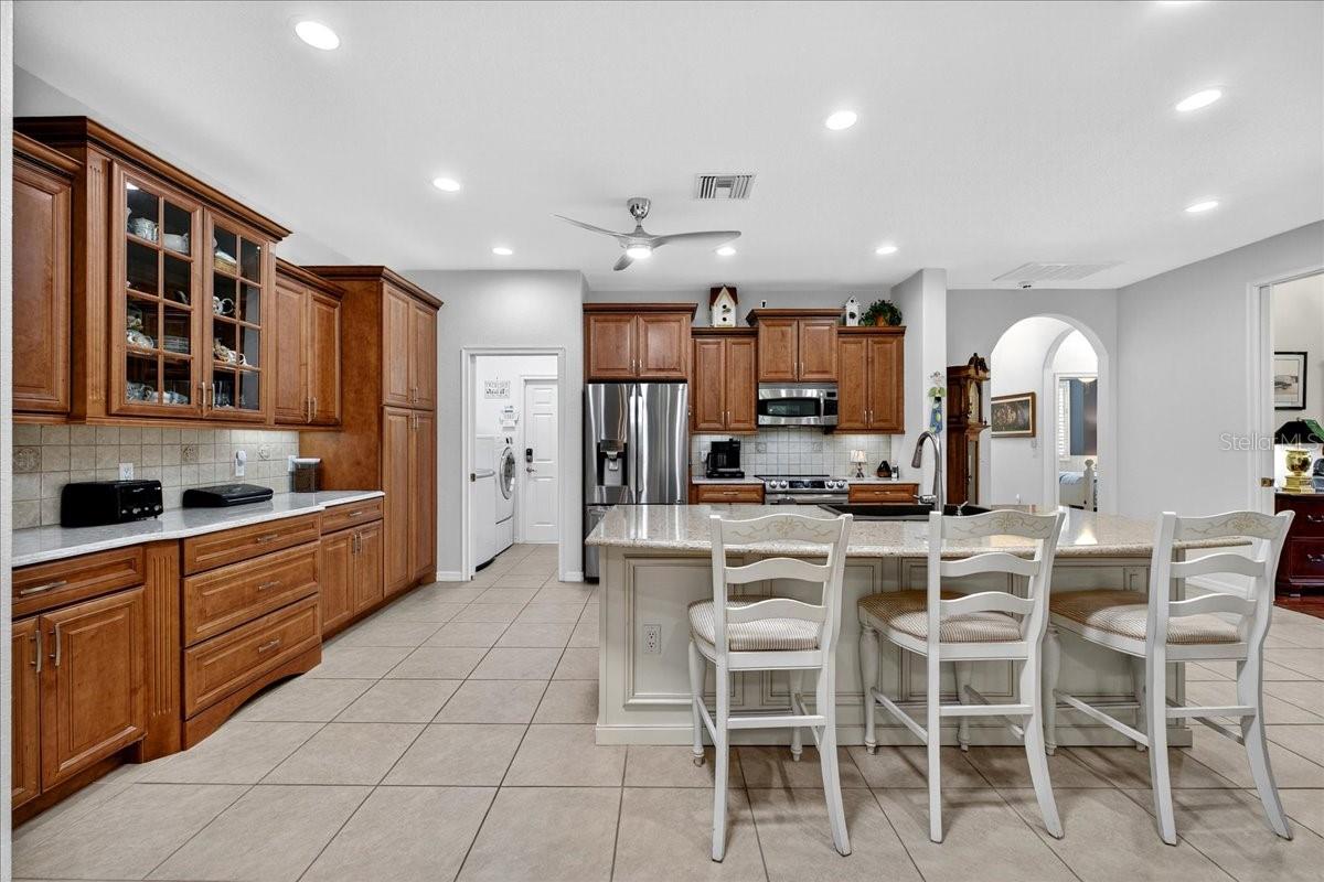 Image 16 of 65 For 360 Motorcoach Drive S