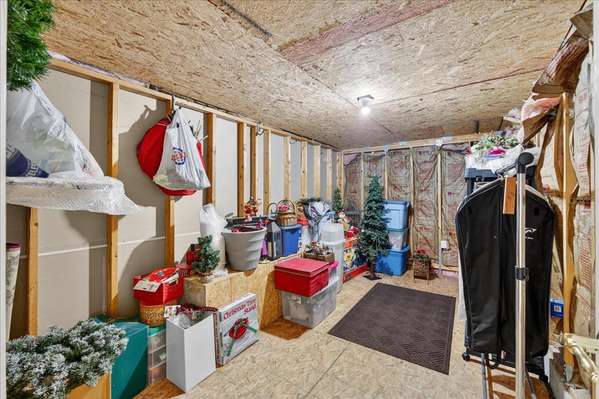 Image 33 of 65 For 360 Motorcoach Drive S