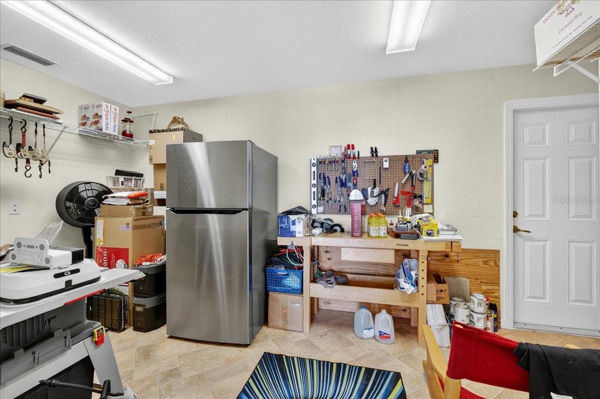 Image 34 of 65 For 360 Motorcoach Drive S