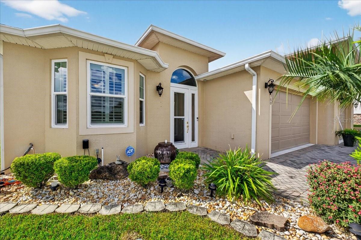 Image 4 of 65 For 360 Motorcoach Drive S