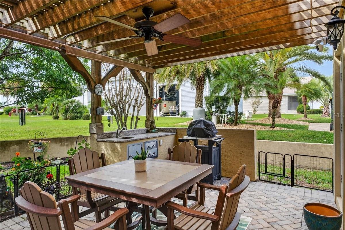 Image 41 of 65 For 360 Motorcoach Drive S