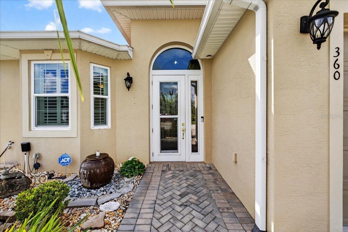 Image 5 of 65 For 360 Motorcoach Drive S