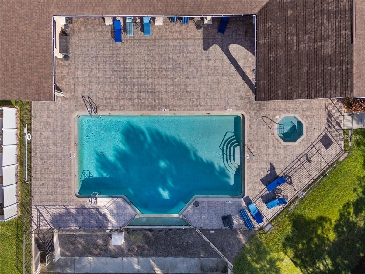 Image 54 of 65 For 360 Motorcoach Drive S