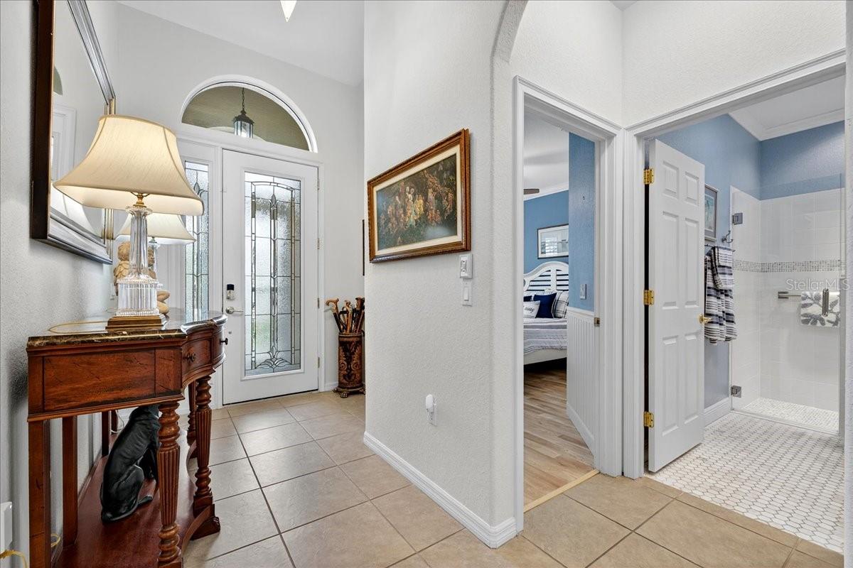 Image 6 of 65 For 360 Motorcoach Drive S