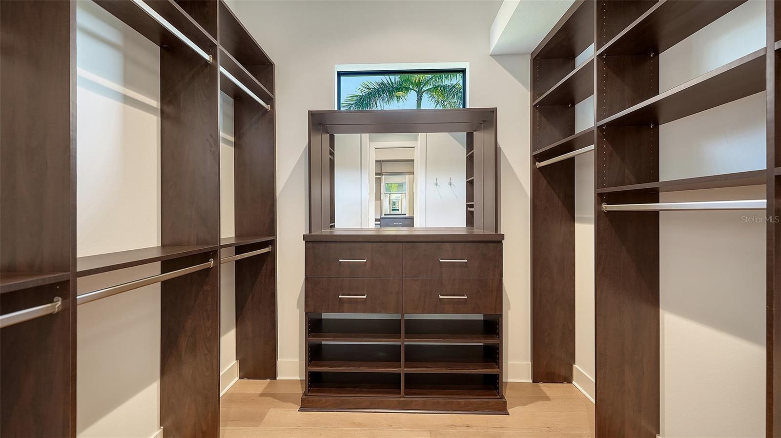 Image 37 of 96 For 9224 Starry Night Avenue