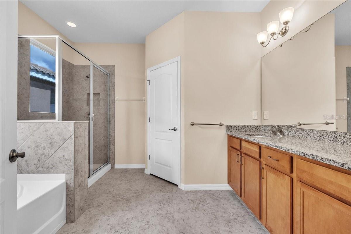 Image 27 of 64 For 2830 Oriole Drive