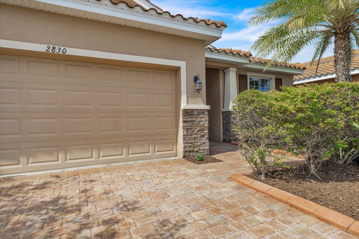 Image 4 of 64 For 2830 Oriole Drive