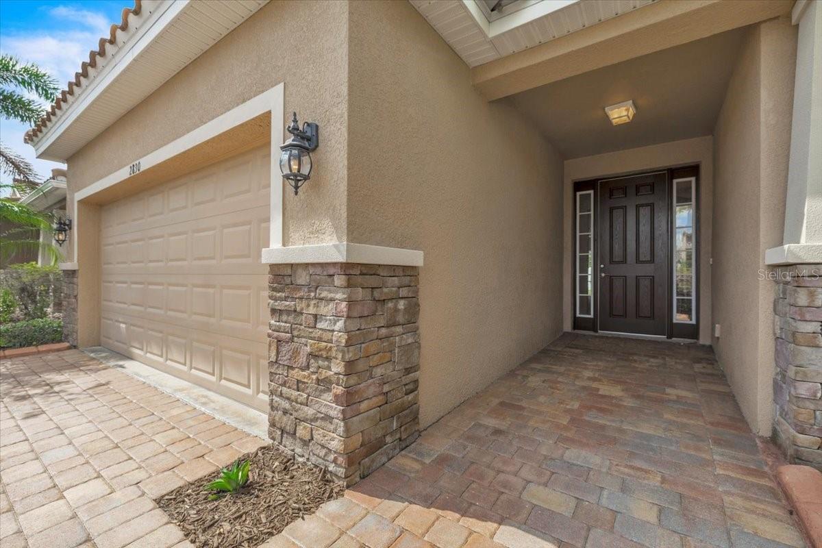 Image 5 of 64 For 2830 Oriole Drive