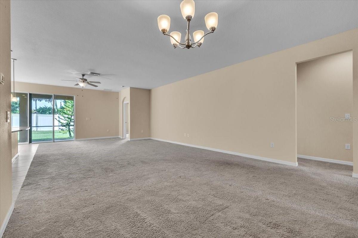 Image 7 of 64 For 2830 Oriole Drive