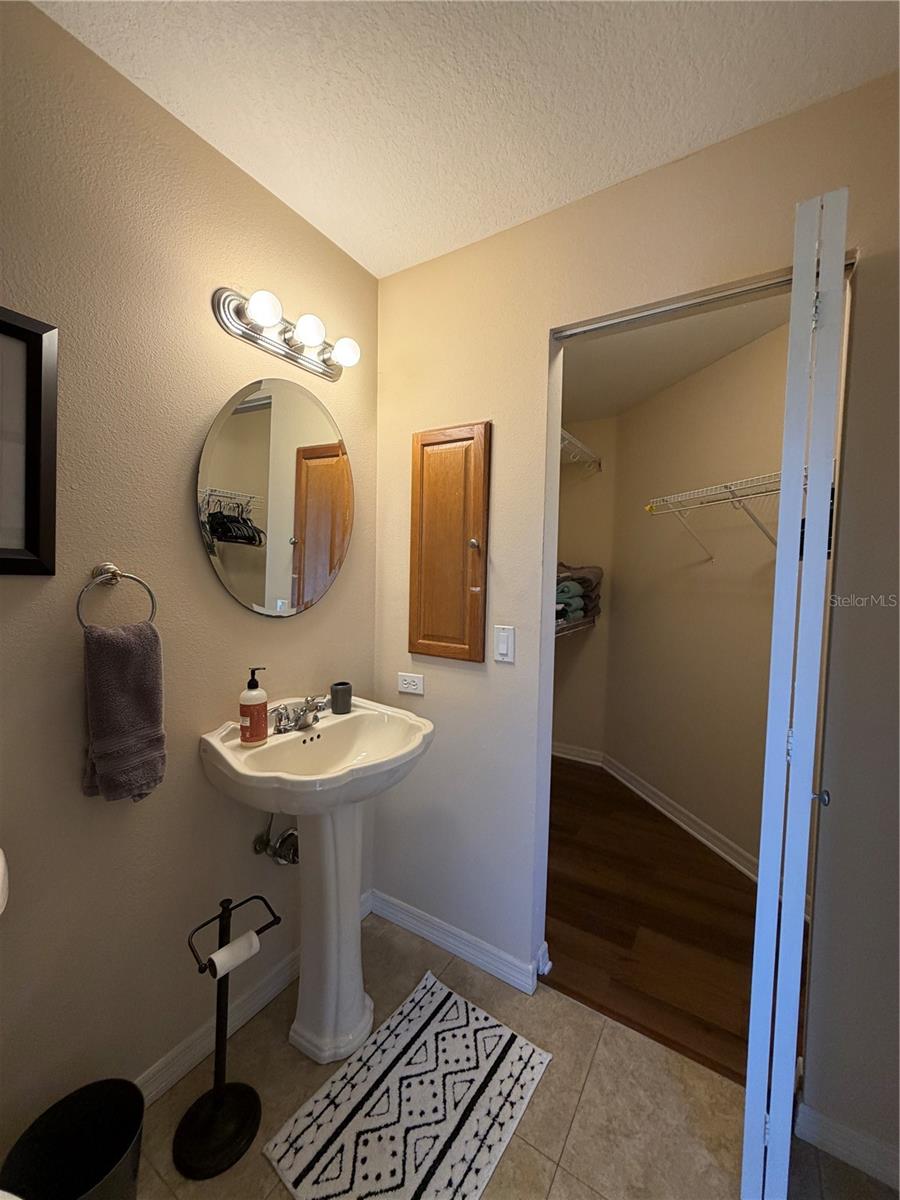 Image 13 of 26 For 4766 Theodore Avenue