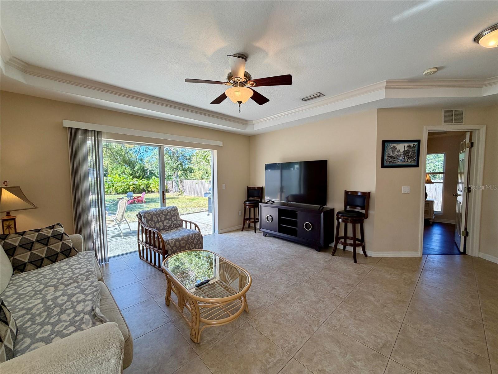 Image 7 of 26 For 4766 Theodore Avenue