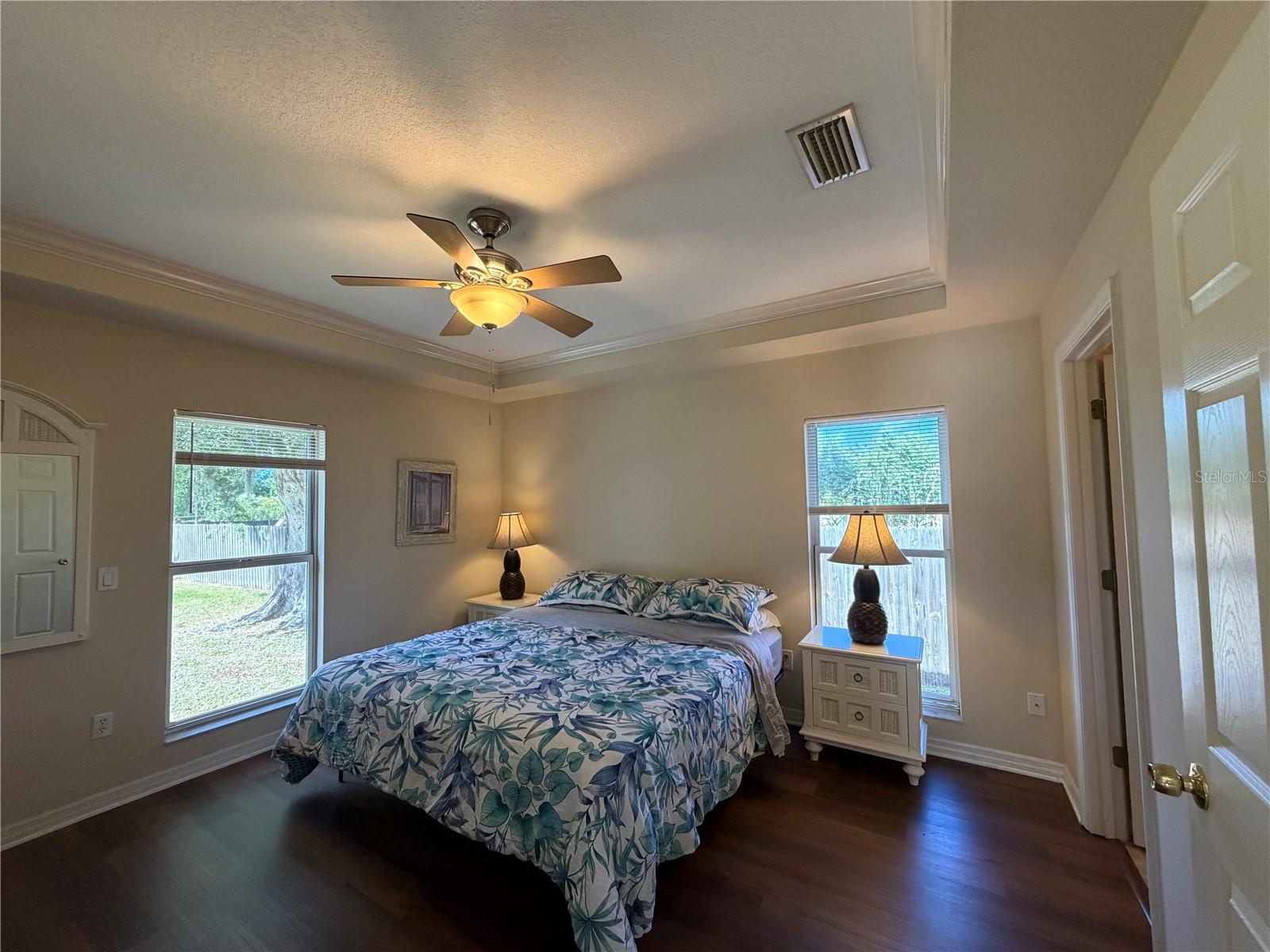 Image 9 of 26 For 4766 Theodore Avenue