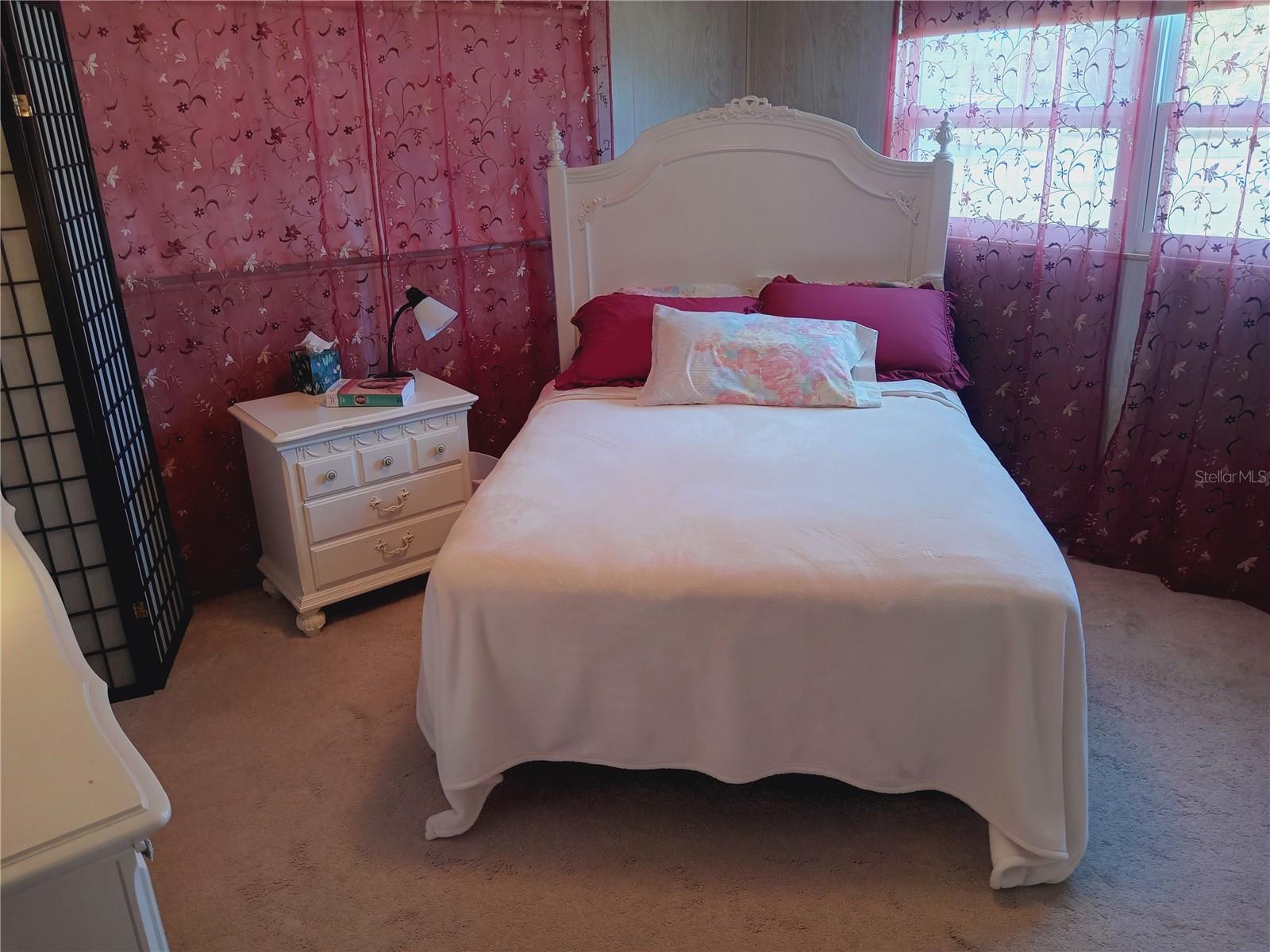 Image 27 of 82 For 5305 Kenwood Avenue