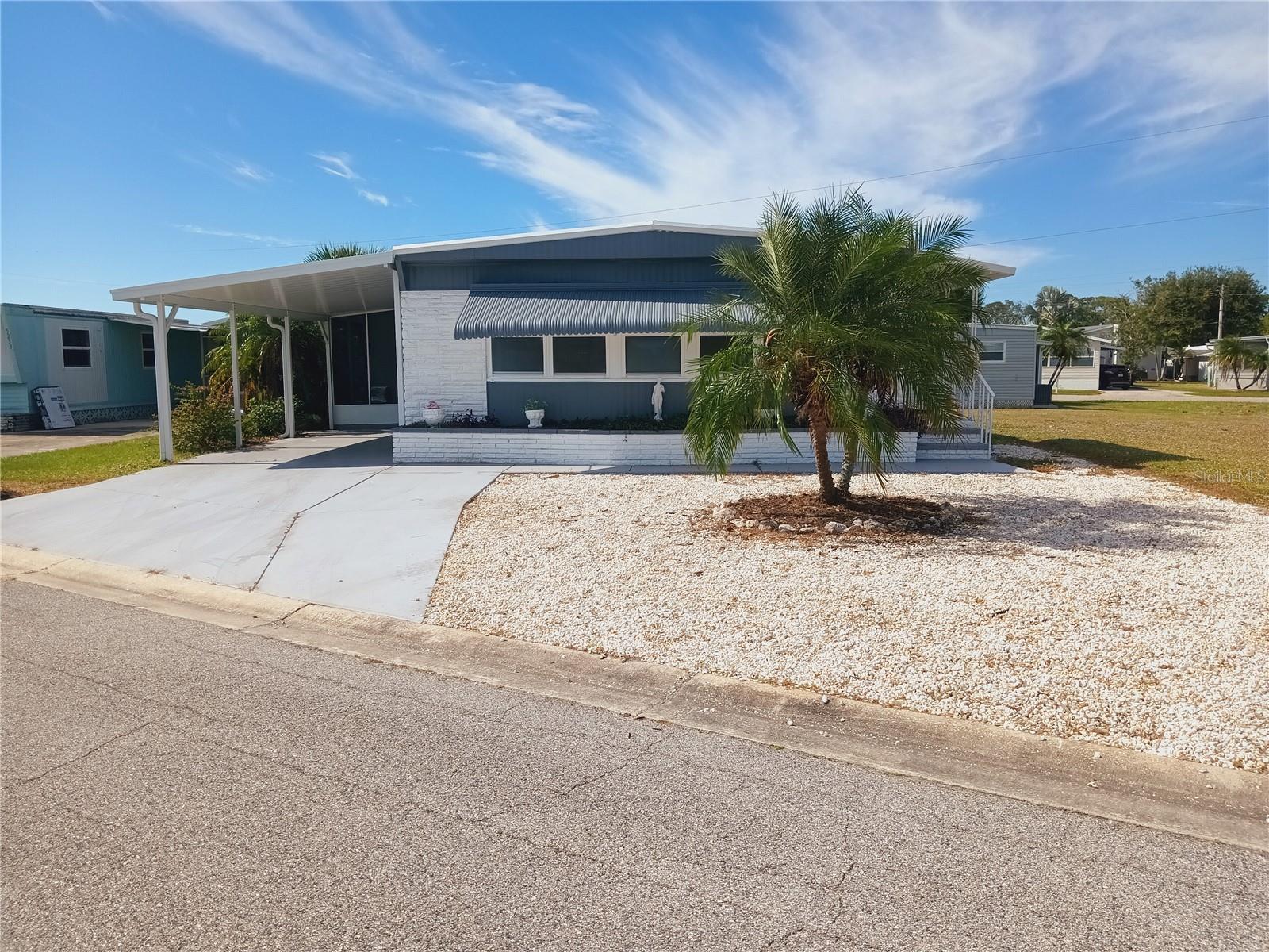 Image 3 of 82 For 5305 Kenwood Avenue