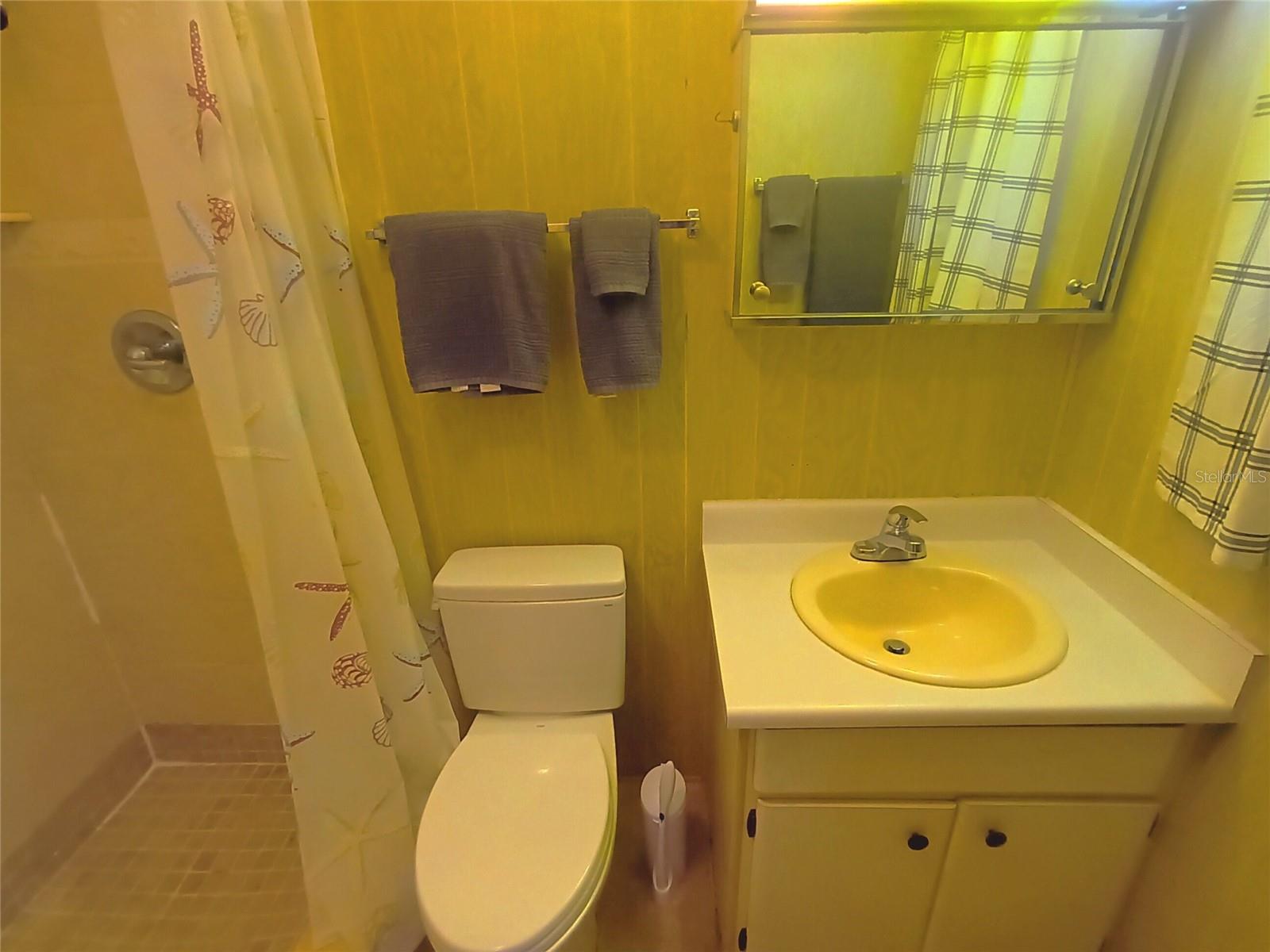 Image 31 of 82 For 5305 Kenwood Avenue