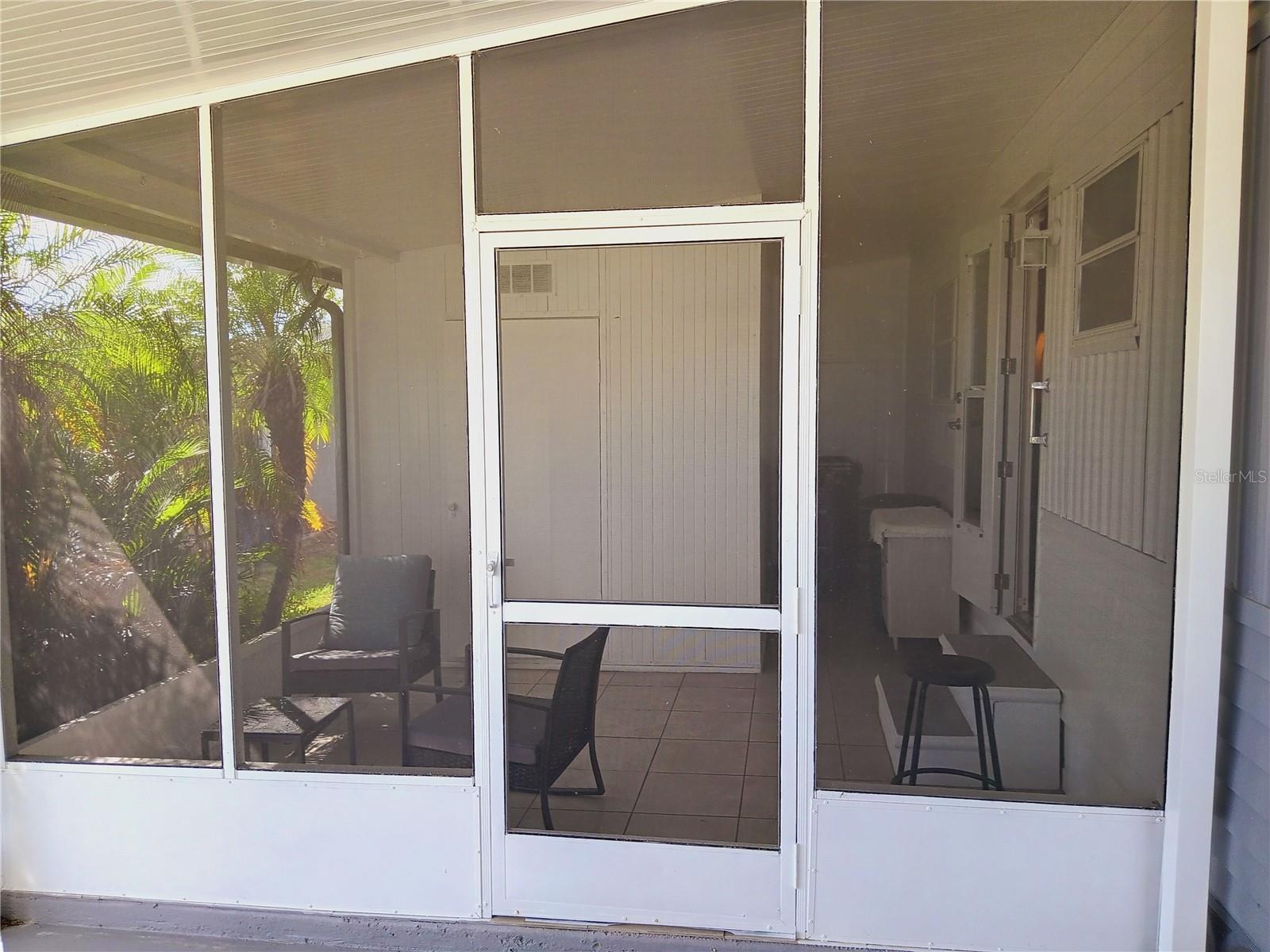 Image 6 of 82 For 5305 Kenwood Avenue