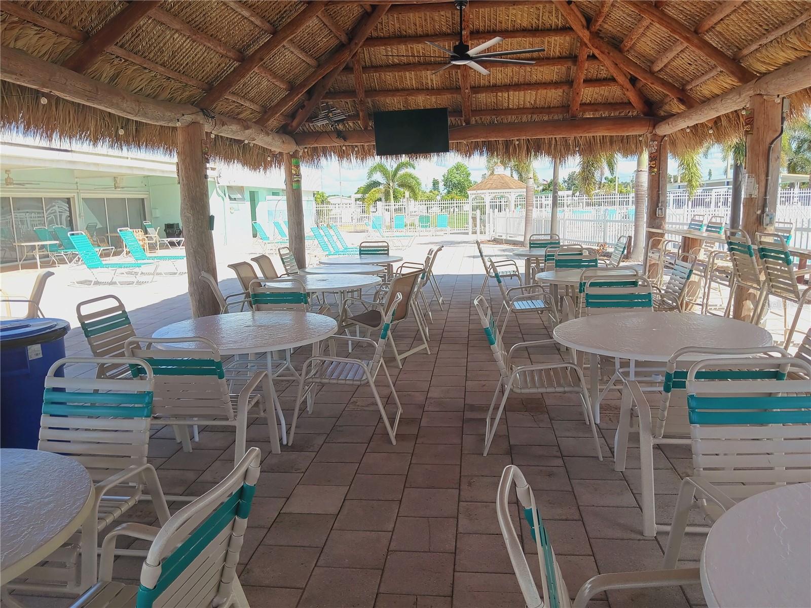 Image 71 of 82 For 5305 Kenwood Avenue