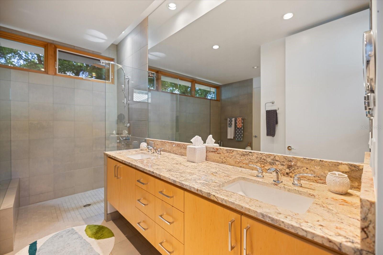 Image 13 of 78 For 1739 Cherokee Drive