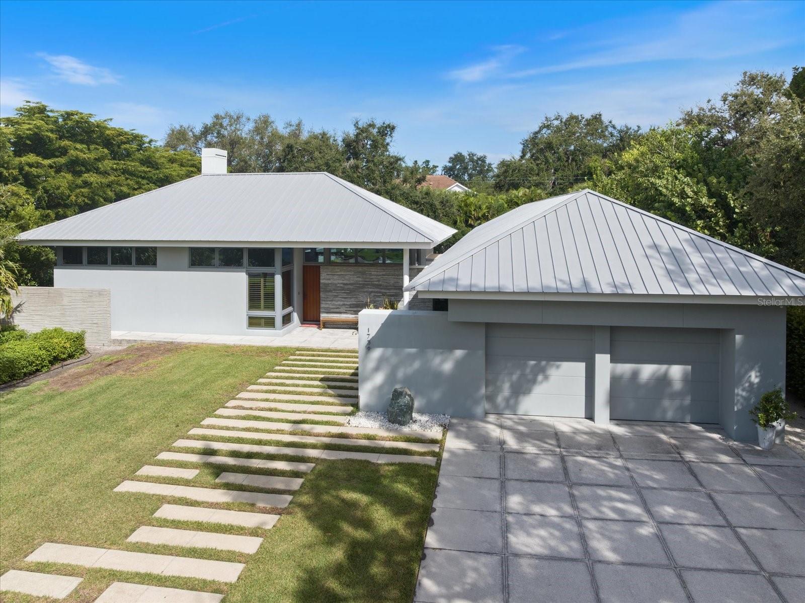 Image 2 of 78 For 1739 Cherokee Drive