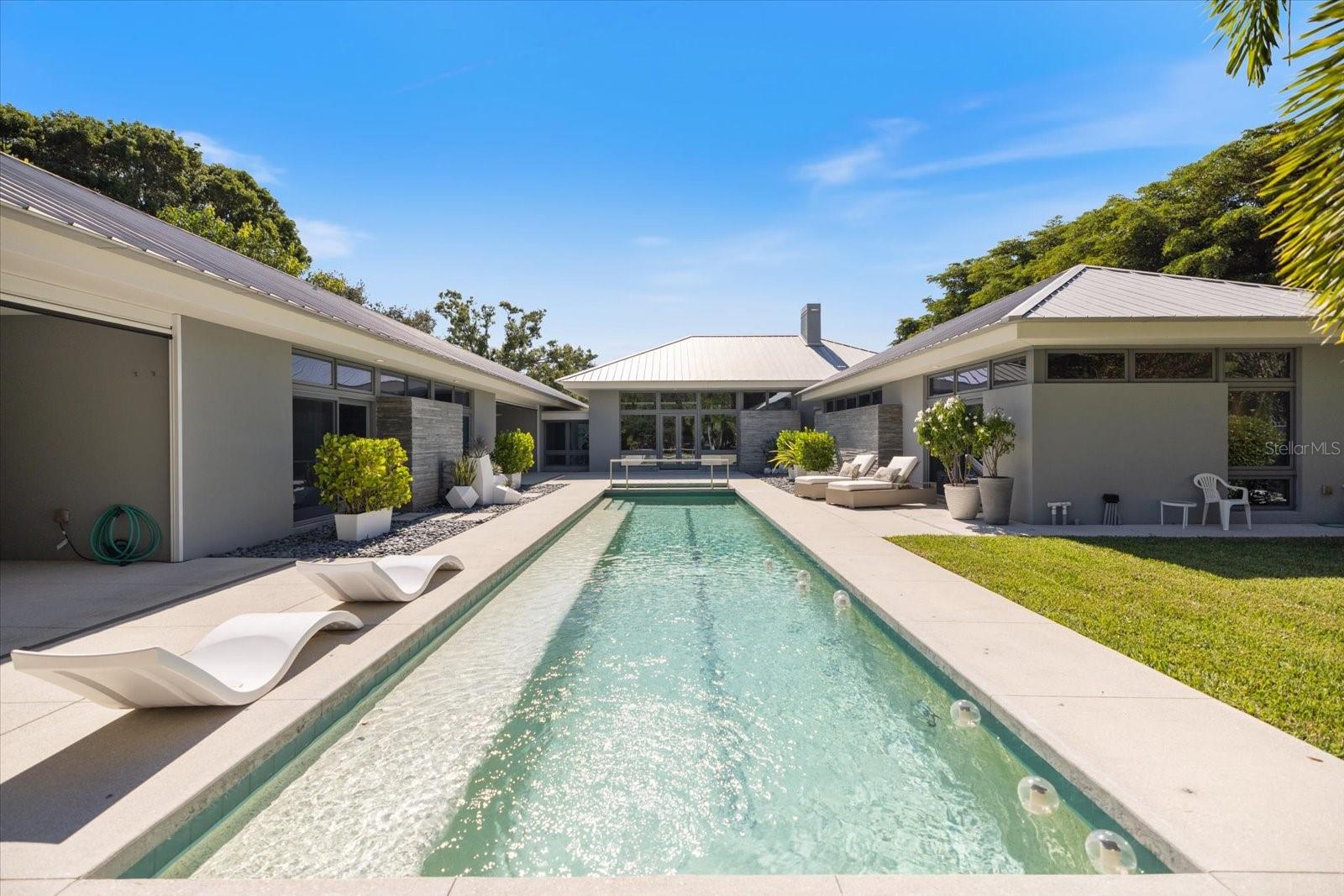 Image 4 of 78 For 1739 Cherokee Drive