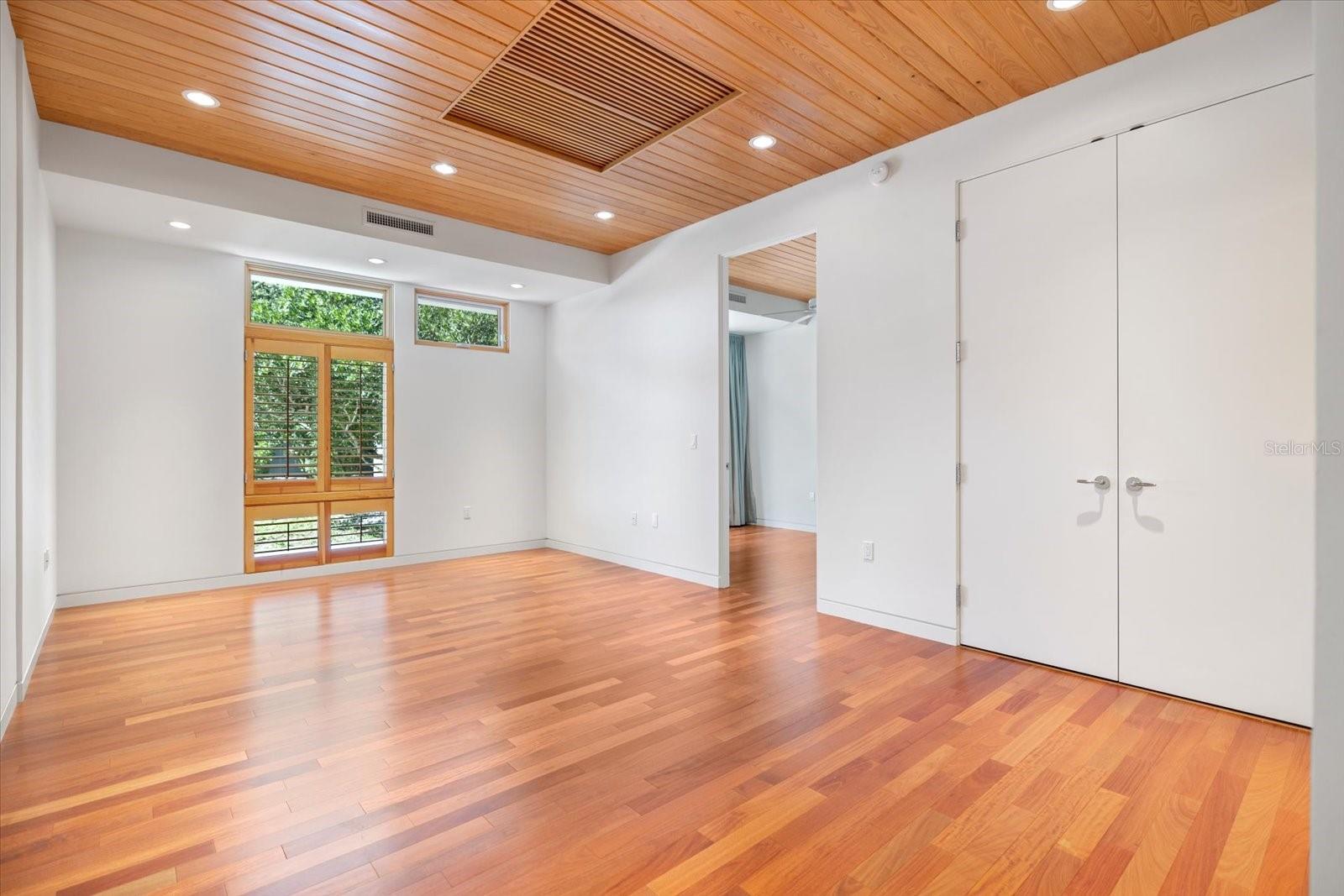 Image 41 of 78 For 1739 Cherokee Drive