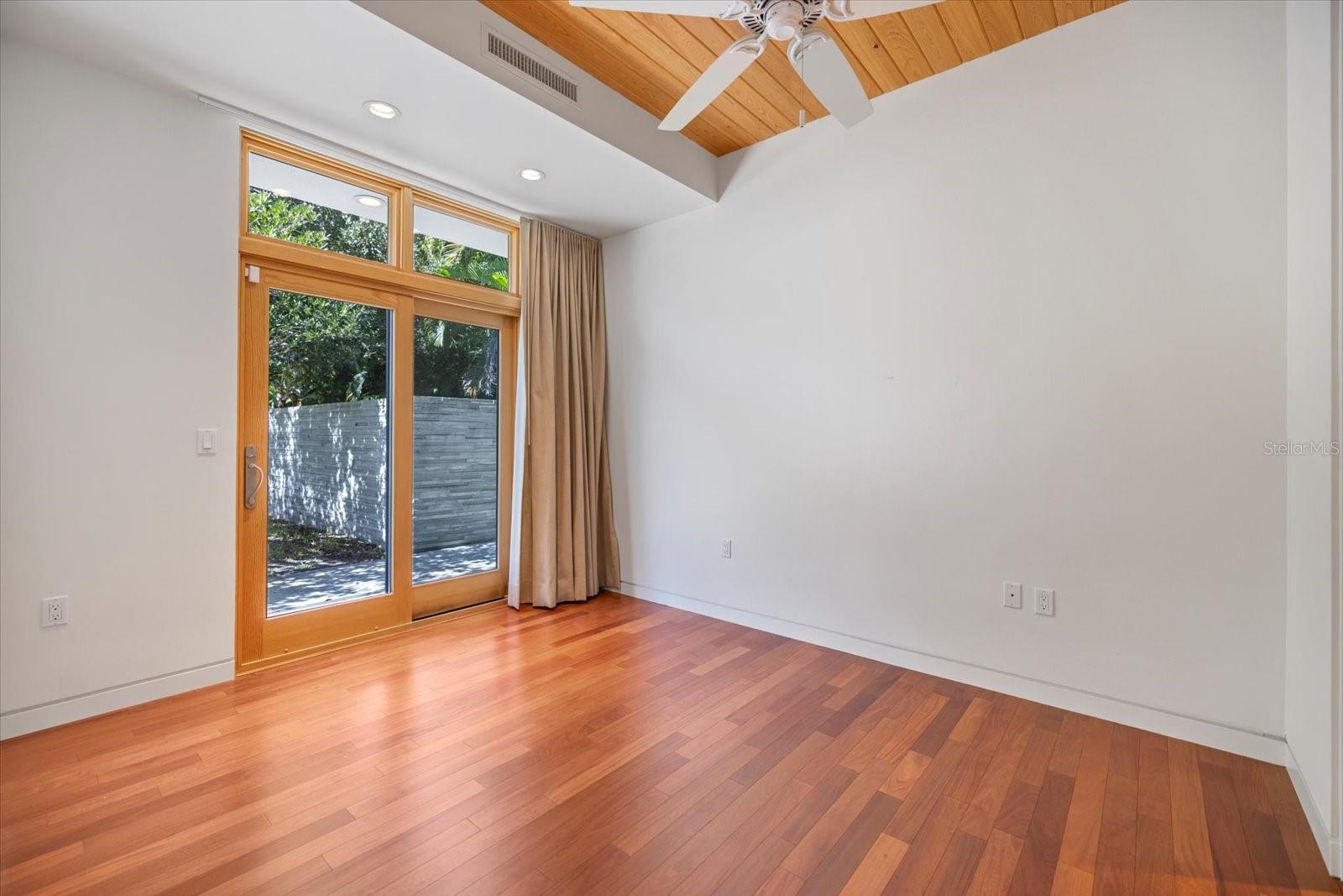 Image 43 of 78 For 1739 Cherokee Drive