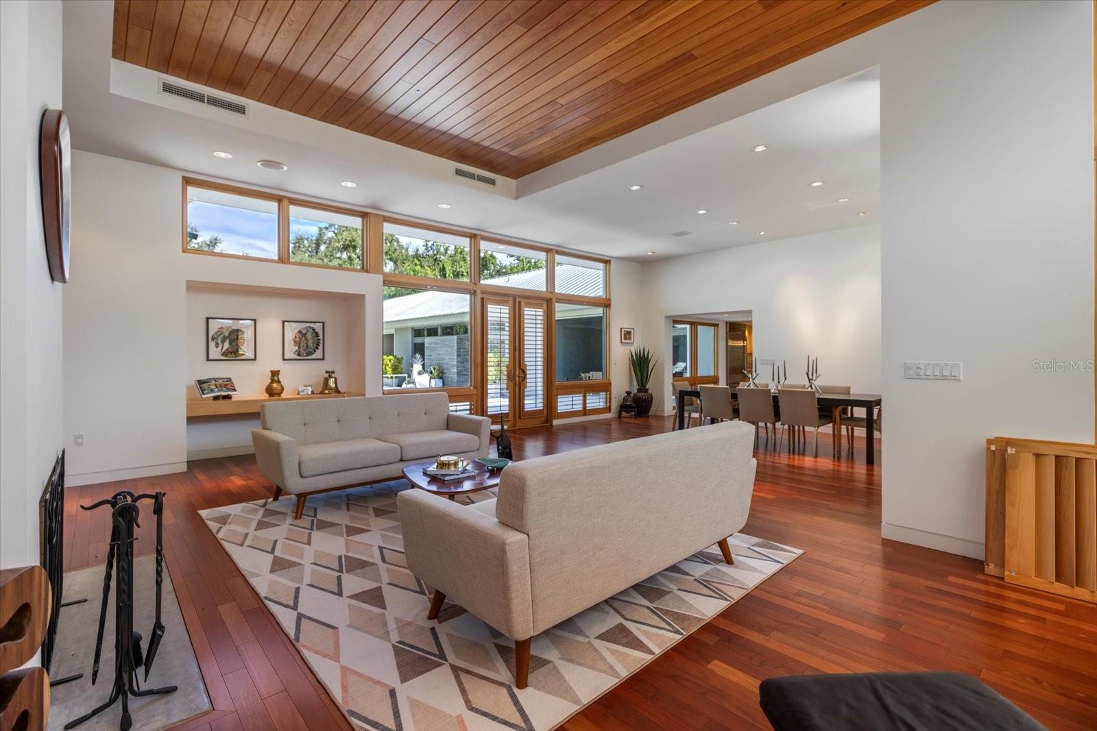 Image 8 of 78 For 1739 Cherokee Drive