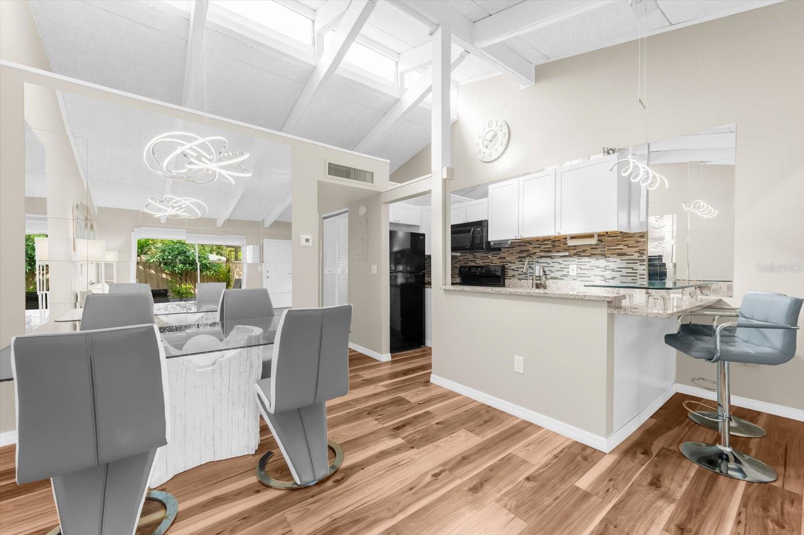 Image 11 of 52 For 500 Jefferson Avenue A3