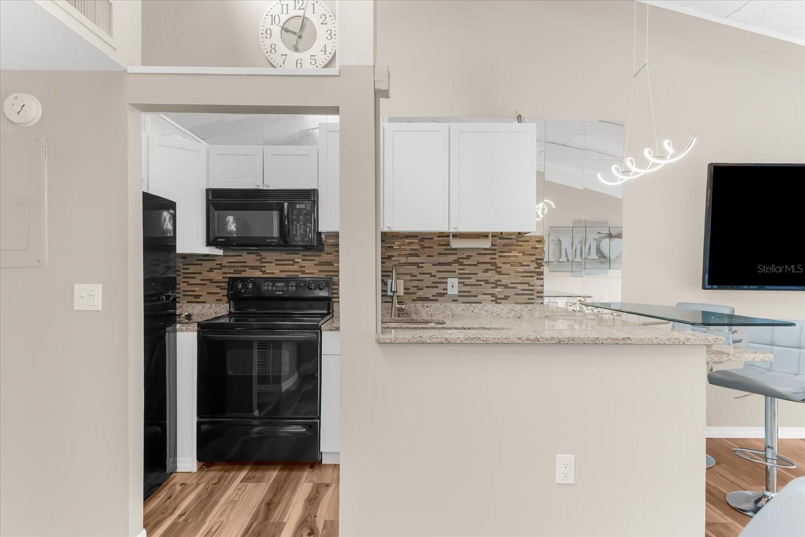 Image 16 of 52 For 500 Jefferson Avenue A3