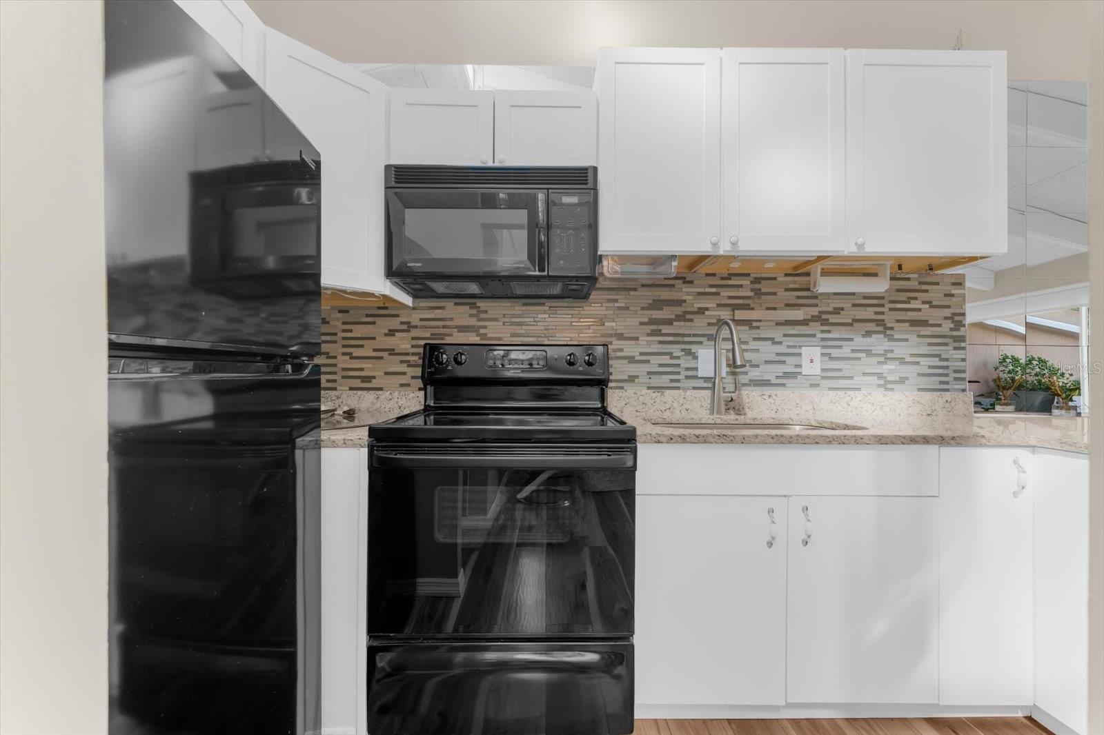 Image 17 of 52 For 500 Jefferson Avenue A3