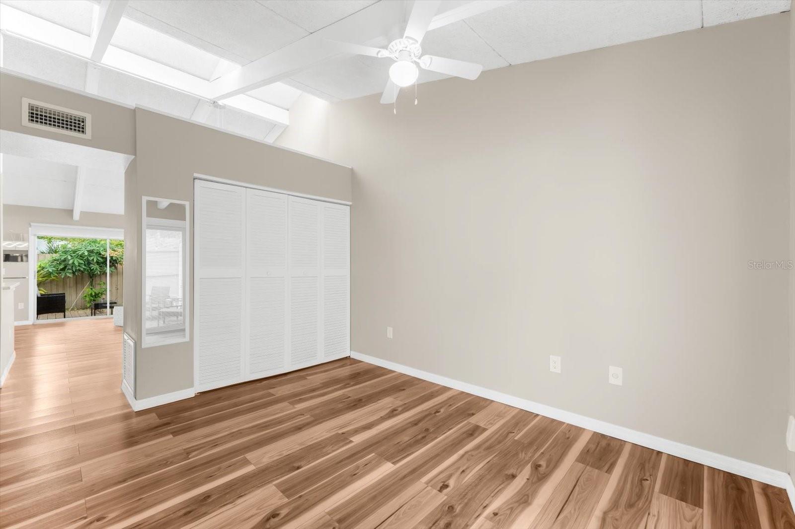 Image 25 of 52 For 500 Jefferson Avenue A3