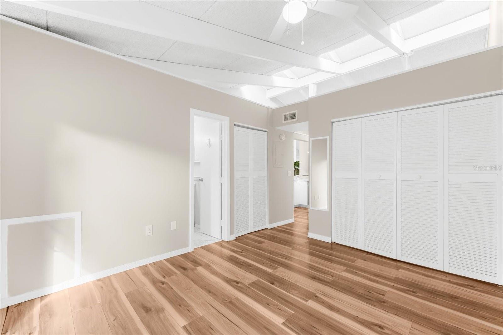 Image 26 of 52 For 500 Jefferson Avenue A3