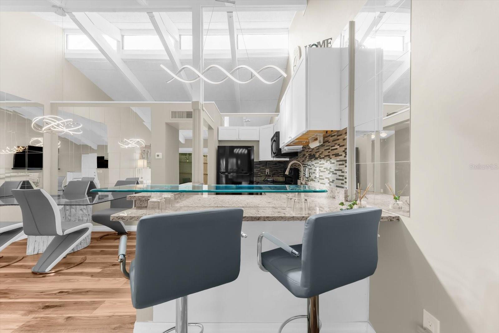 Image 7 of 52 For 500 Jefferson Avenue A3