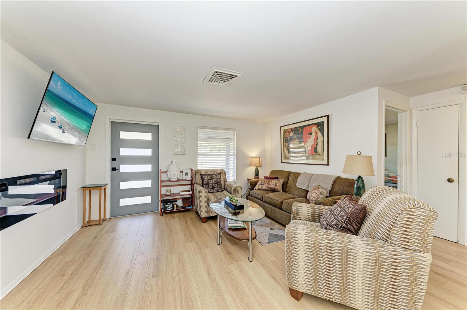 Image 15 of 46 For 3716 Fruitville Road