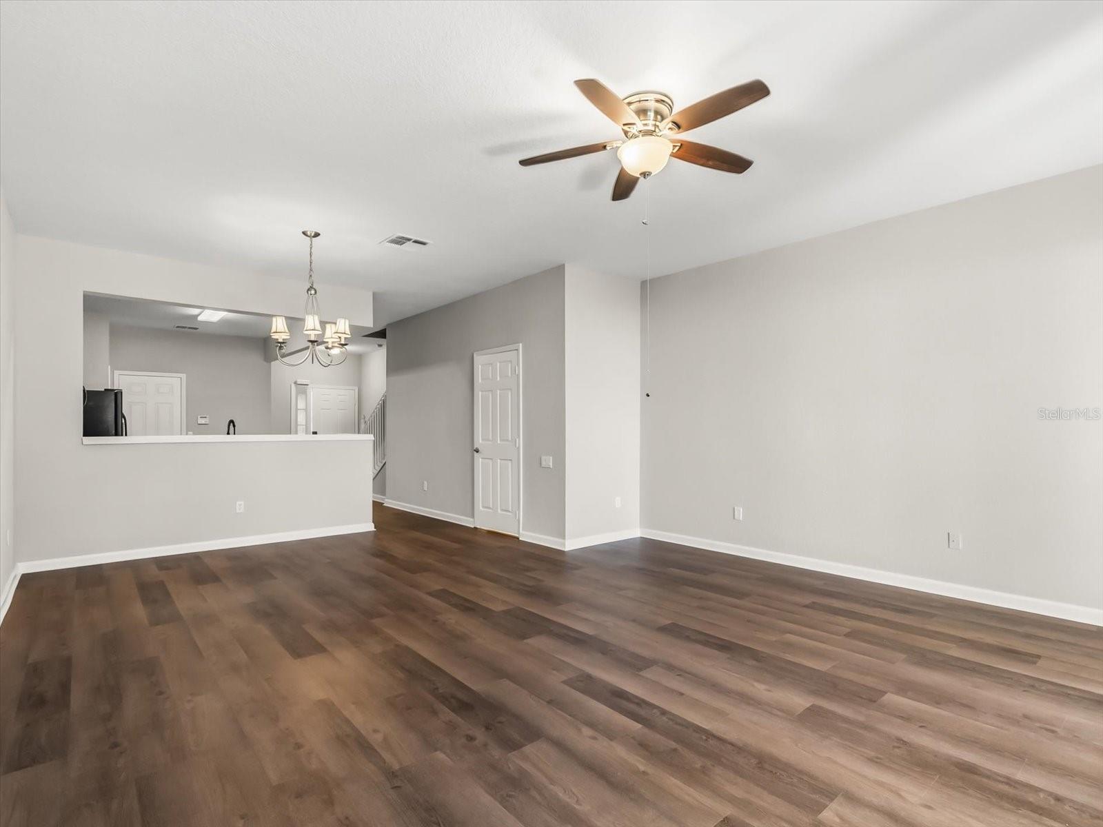 Image 11 of 31 For 1131 Washburn Court