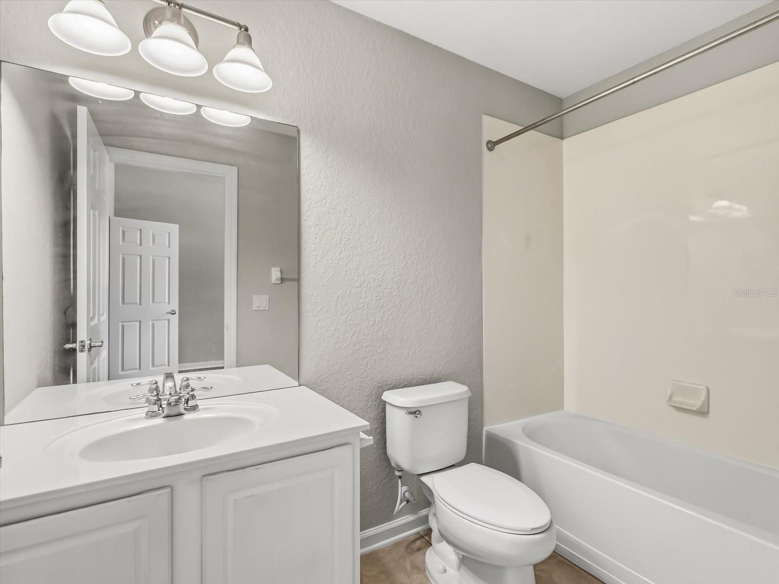 Image 13 of 31 For 1131 Washburn Court