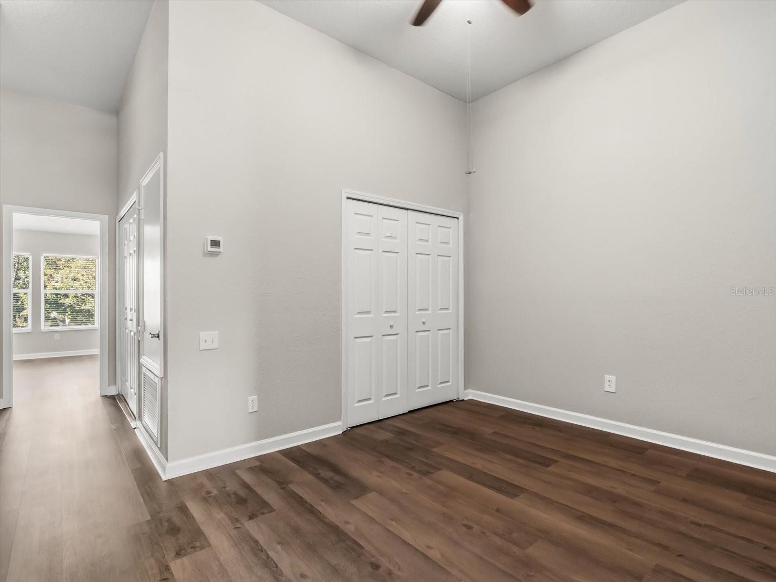 Image 17 of 31 For 1131 Washburn Court