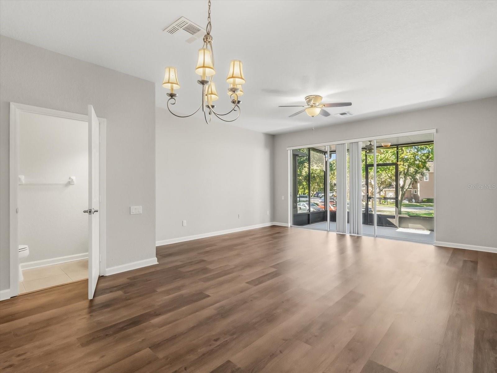 Image 5 of 31 For 1131 Washburn Court