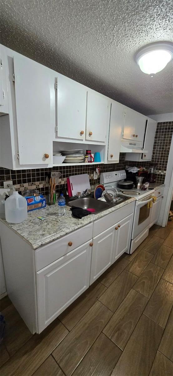 Image 20 of 26 For 5923 13th Street Court E