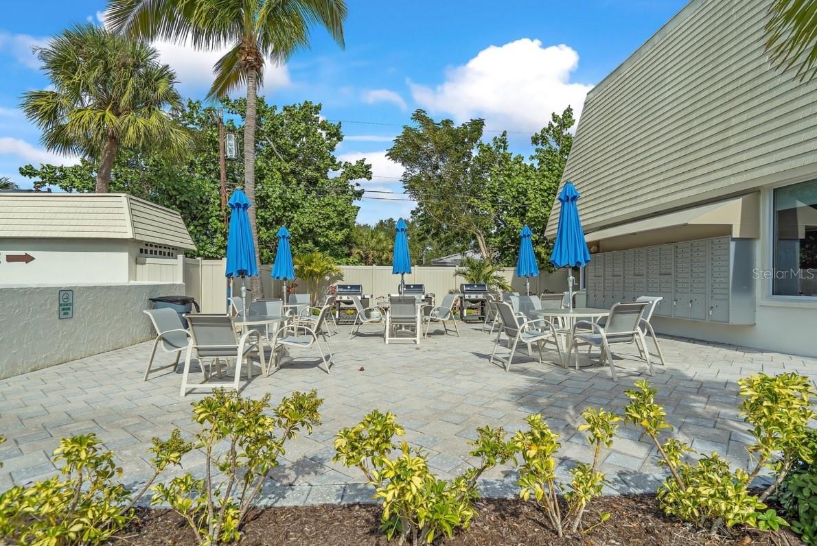 Image 22 of 36 For 777 Beach Road 1e