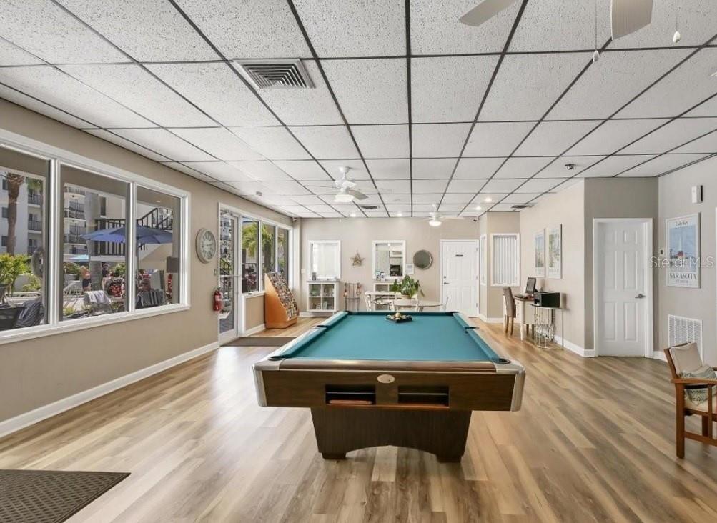 Image 28 of 36 For 777 Beach Road 1e