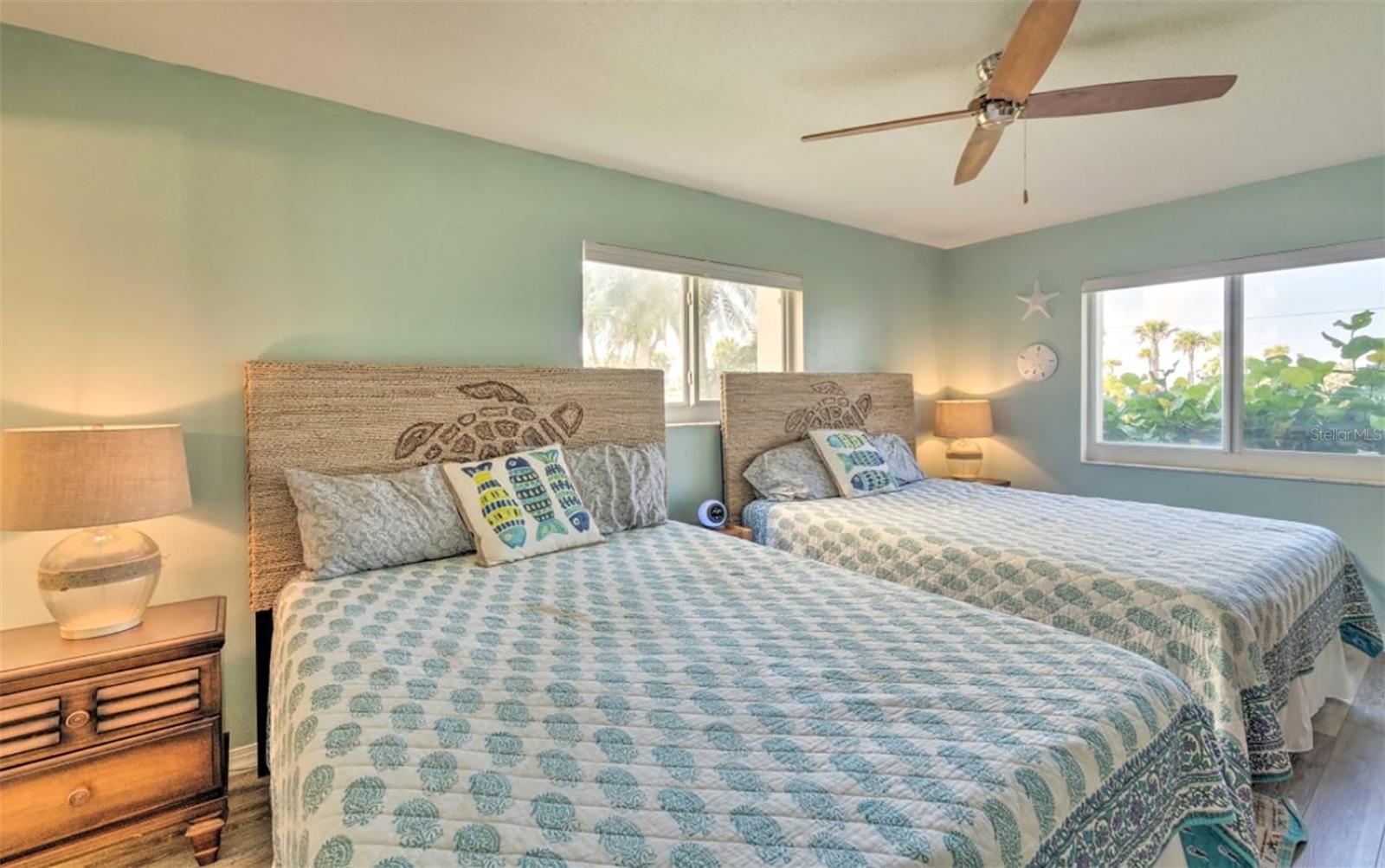 Image 8 of 36 For 777 Beach Road 1e