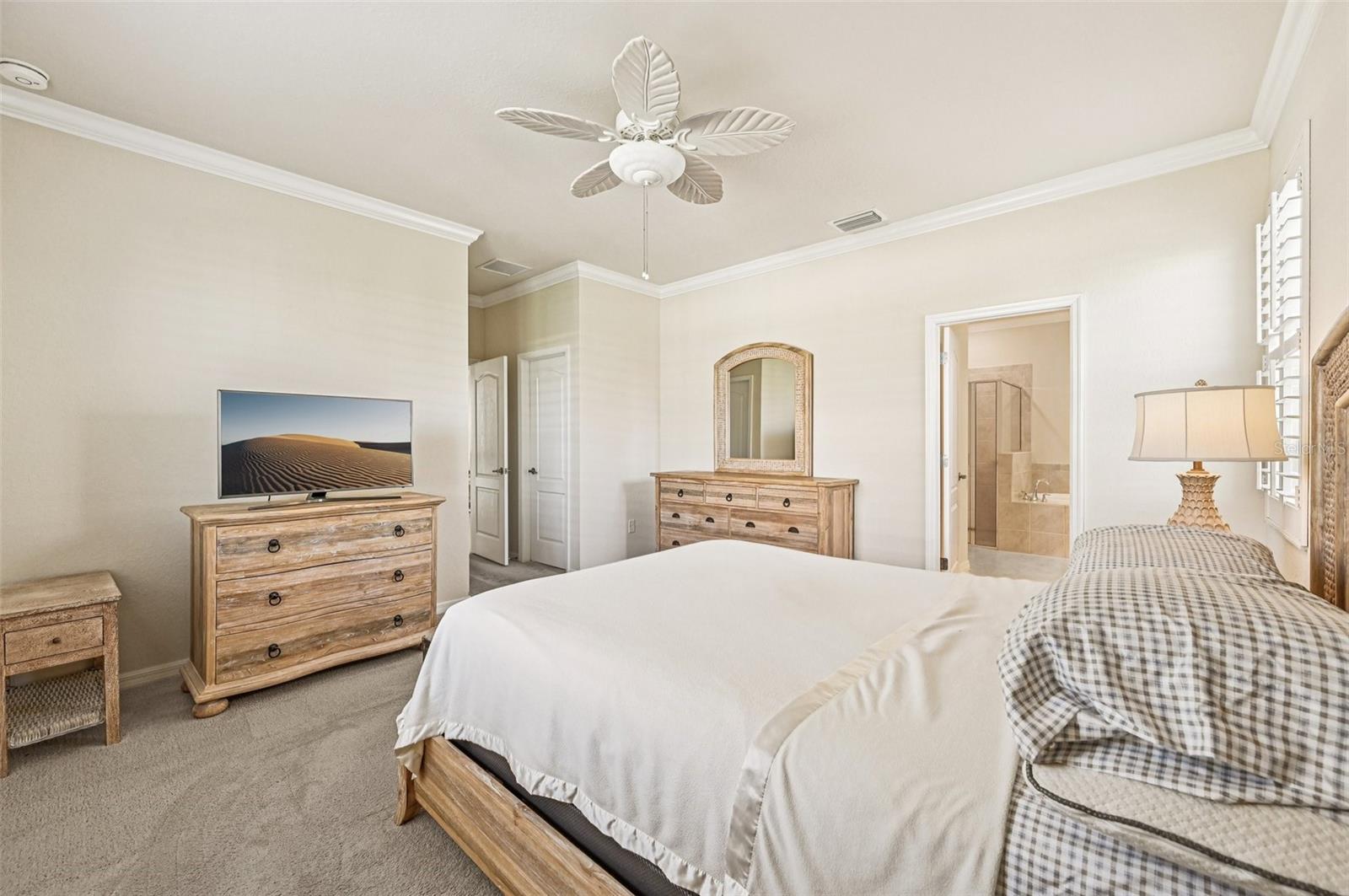 Image 16 of 56 For 4939 Grand Cypress Boulevard